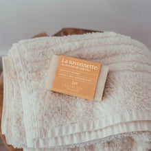 Charger l'image dans la galerie, Savon à la Fleur d'oranger - La savonnette au bon lait de soja bio - Main & Corps - Saponifié à froid