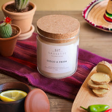 Charger l'image dans la galerie, Diego et Frida - Bougie artisanale parfumée à la cire de soja naturelle