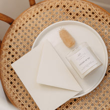 Charger l'image dans la galerie, Poudre de riz - Bougie artisanale parfumée à la cire de soja naturelle