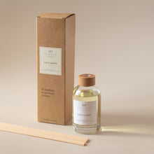 Charger l&#39;image dans la galerie, Coco lemon - Diffuseur de parfum d’ambiance et ses 8 roseaux en fibre naturelle
