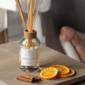 Orange cannelle - Diffuseur de parfum d’ambiance et ses 8 roseaux en fibre naturelle