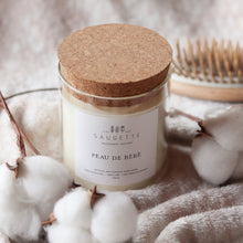 Charger l&#39;image dans la galerie, Peau de bébé - Bougie artisanale parfumée à la cire de soja naturelle
